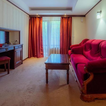 Hotel Perla Slănic-Moldova Eksteriør billede