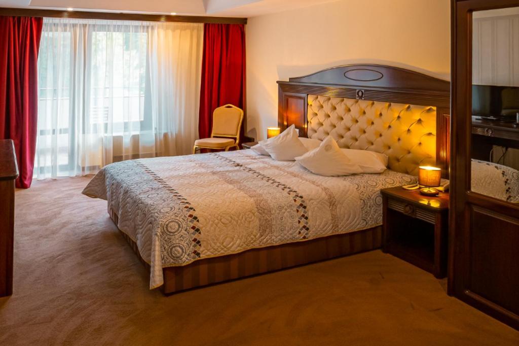 Hotel Perla Slănic-Moldova Eksteriør billede