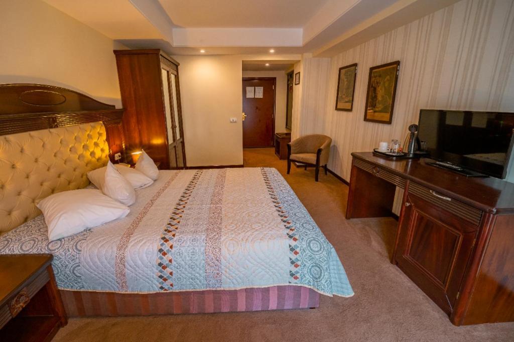 Hotel Perla Slănic-Moldova Eksteriør billede
