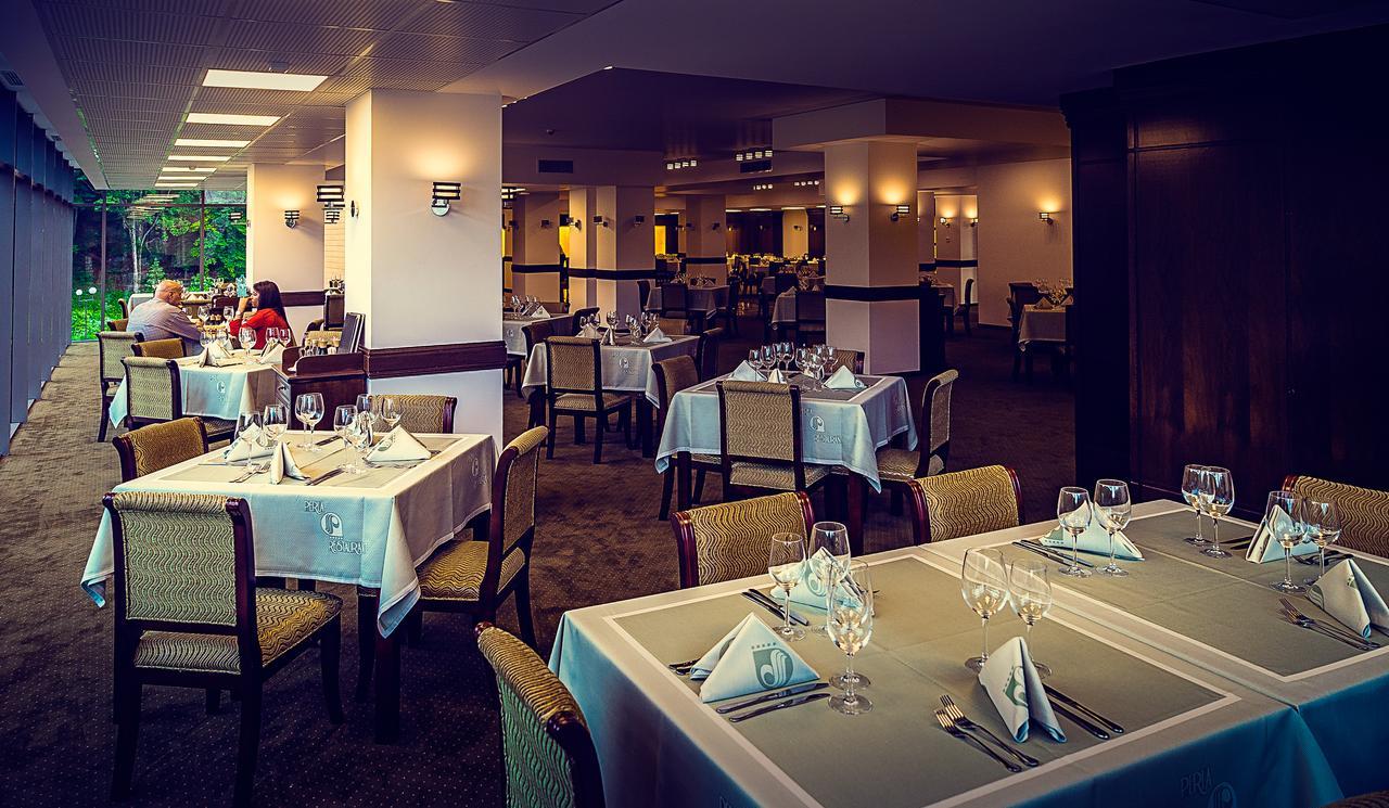 Hotel Perla Slănic-Moldova Eksteriør billede