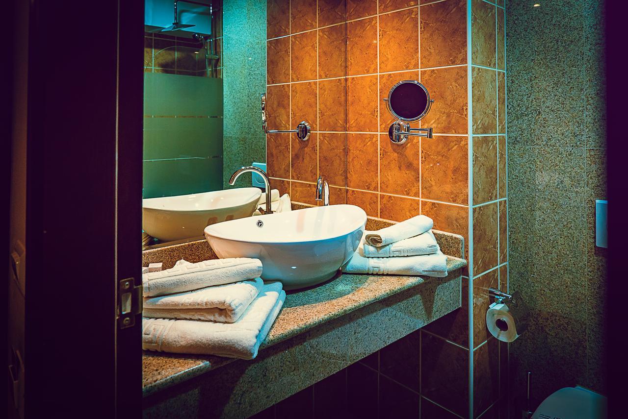 Hotel Perla Slănic-Moldova Eksteriør billede